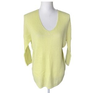 Express Women's Shaker Knit V-Neck Pullover Sweater Yellow Small Lightweight NWT